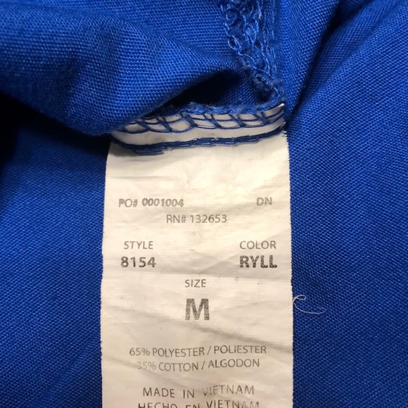 V Life Scrub Top Medium - Picture 3 of 15